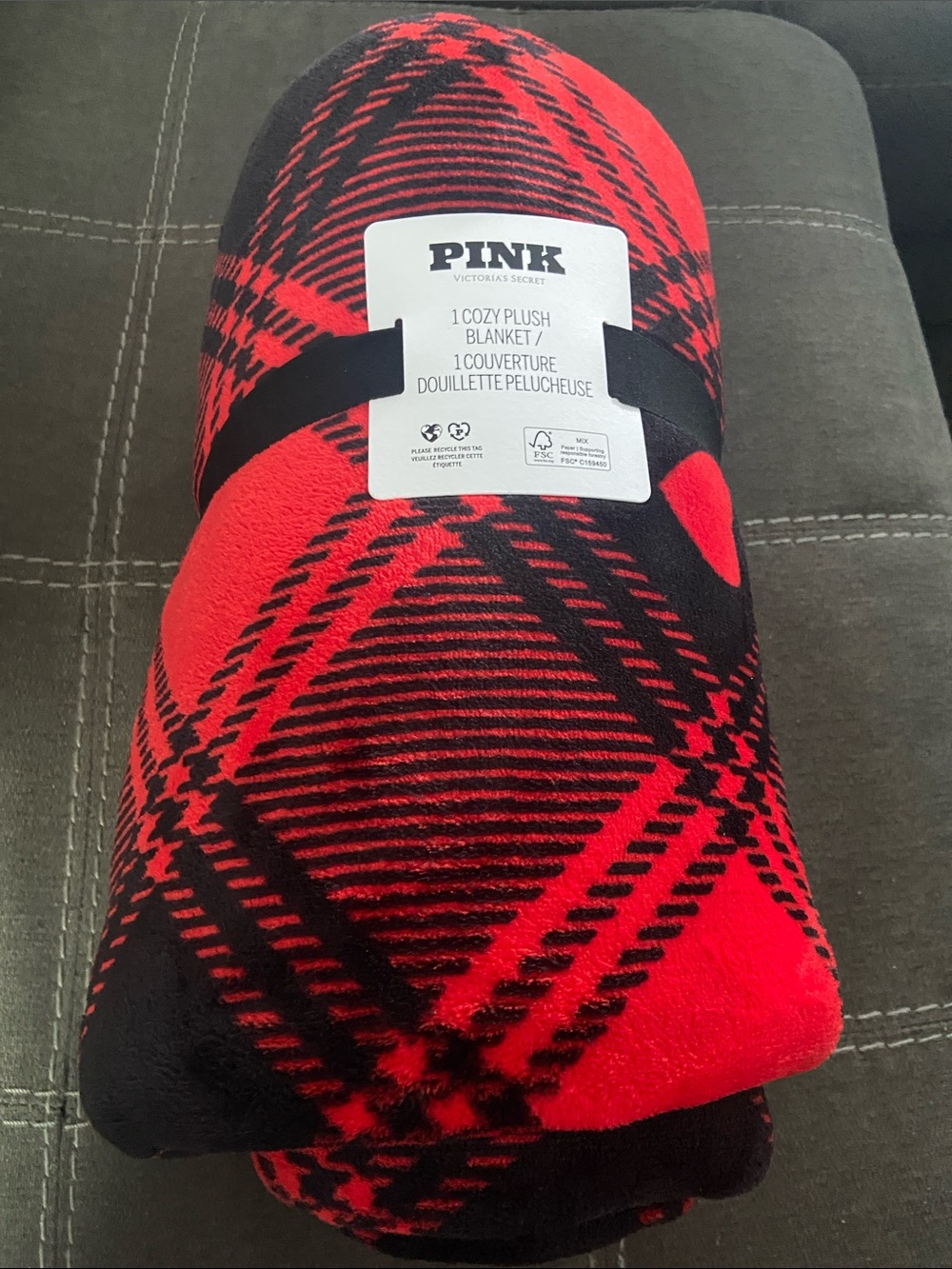 NWT PINK VICTORIA SECRET BLANKET